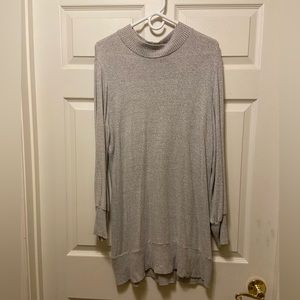 Gilli Women’s Long Sleeve Gray Sweater